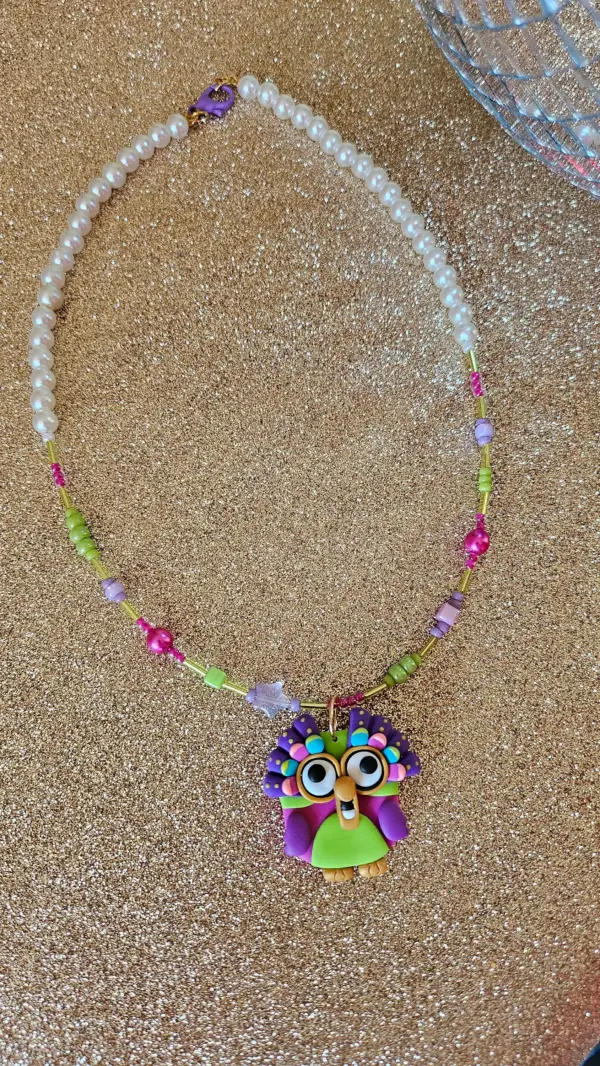 Bluey Chattermax Necklace - Image 2